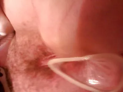 Terapeutul mosi care fut excitat își dă dracului clientul la sesiunea de masaj