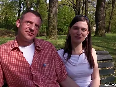 Antrenorul o ia filme vechi cu sex în fund pe latina bustioasă și este cel mai bun antrenament din toate timpurile
