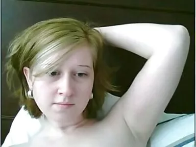 Două curve blonde sexy xxx obsedate de sex împart herghelia bine agățată