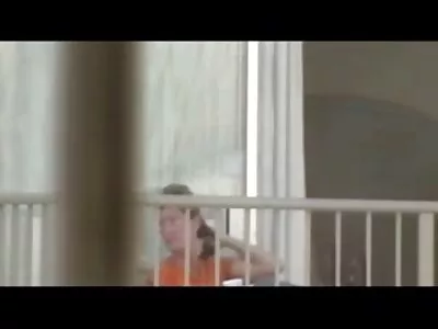 Fată cu tunsoare modernă filmulet sex Angie Moon găurită de un rus