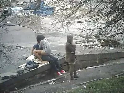 Bonnie filme sexi noi Rotten este o stripteuză tatuată căreia îi place să squirt înainte de sex