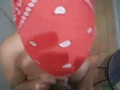 Pofta vedetei porno arde ca soarele, așa că femeia o dă sex sister film în cuie