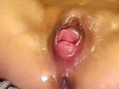 O drăguță asiatică timidă filme sesy vrea să încerce primul ei penis negru mare