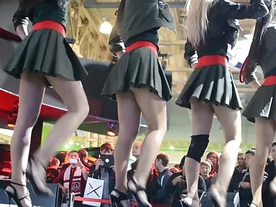 Lesbienele gustă fante sexi filme gratis și îi fac pe bărbați să le găurize pe rând