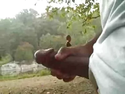 MILF cu sânii sex cu babe bătrâne mari bea sucul delicios de păsărică al tânărului adolescent