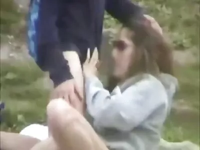 Modelul PAWG Ashlie Lotus își explorează fundul mare futai cu profesoara